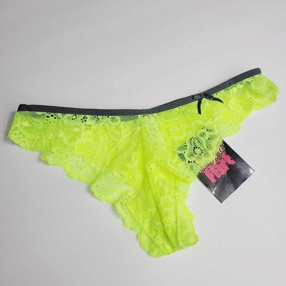 New Always A Flirt Sheer Nylon Lace Woman's Sexy Undies Medium Underwear